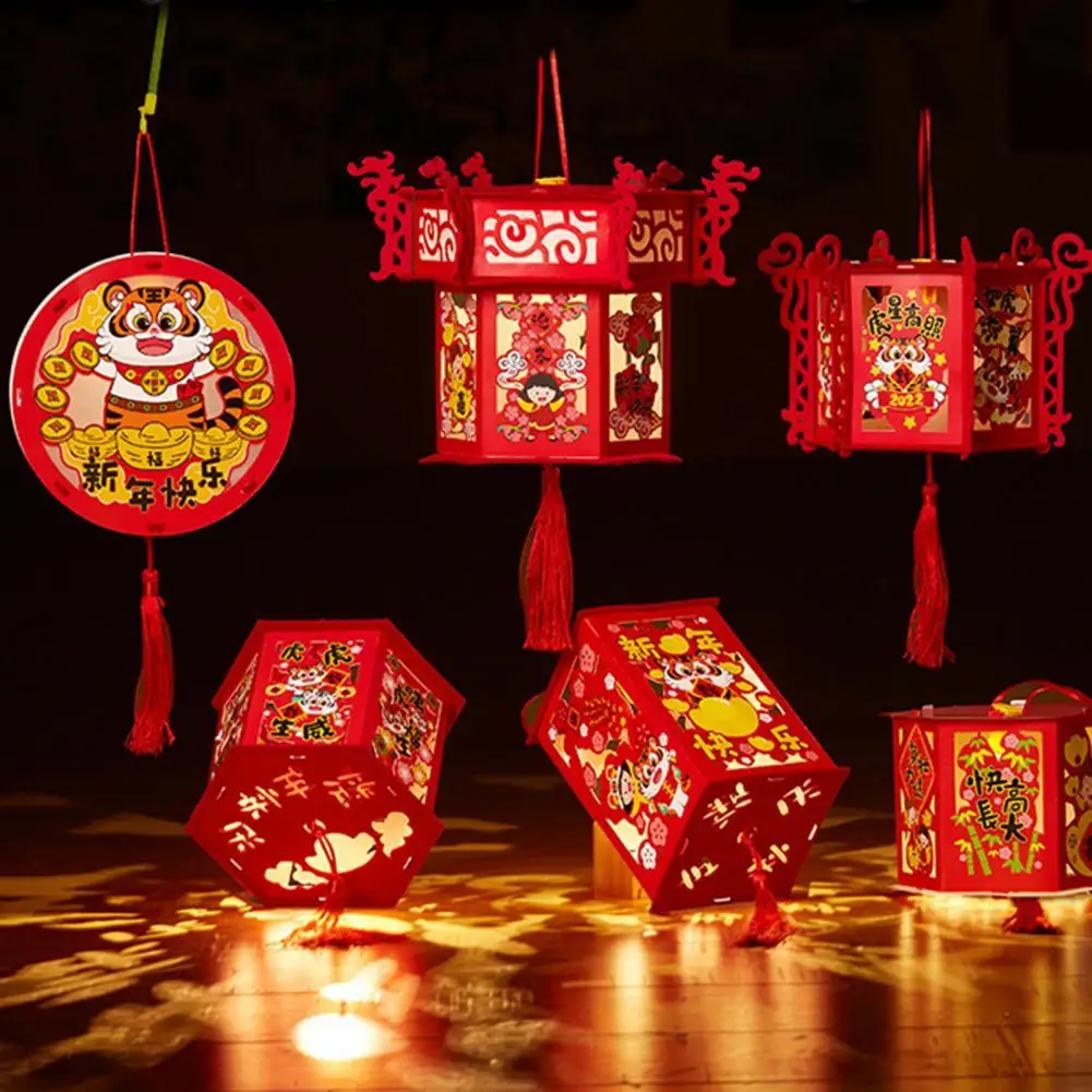 

1 Set Lantern Hollow Design Decorative Paper 3D Puzzle Chinese New Year Lanterns Projection Lantern for Kids