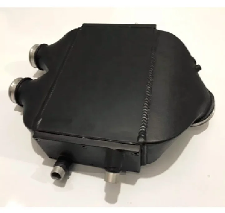 Новый интеркулер для двигателя BMW M3 M4 F80 F81 F82 F83 S55