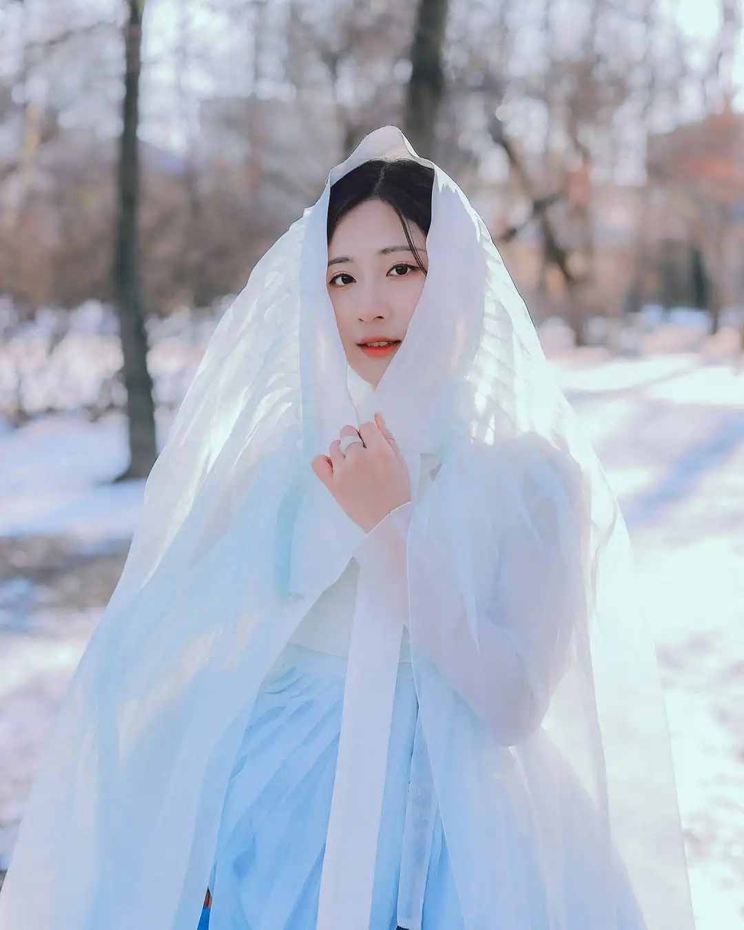 MD Baby blue A Line Hanbok Свадебные платья с длинным рукавом и v-образным вырезом Корейские