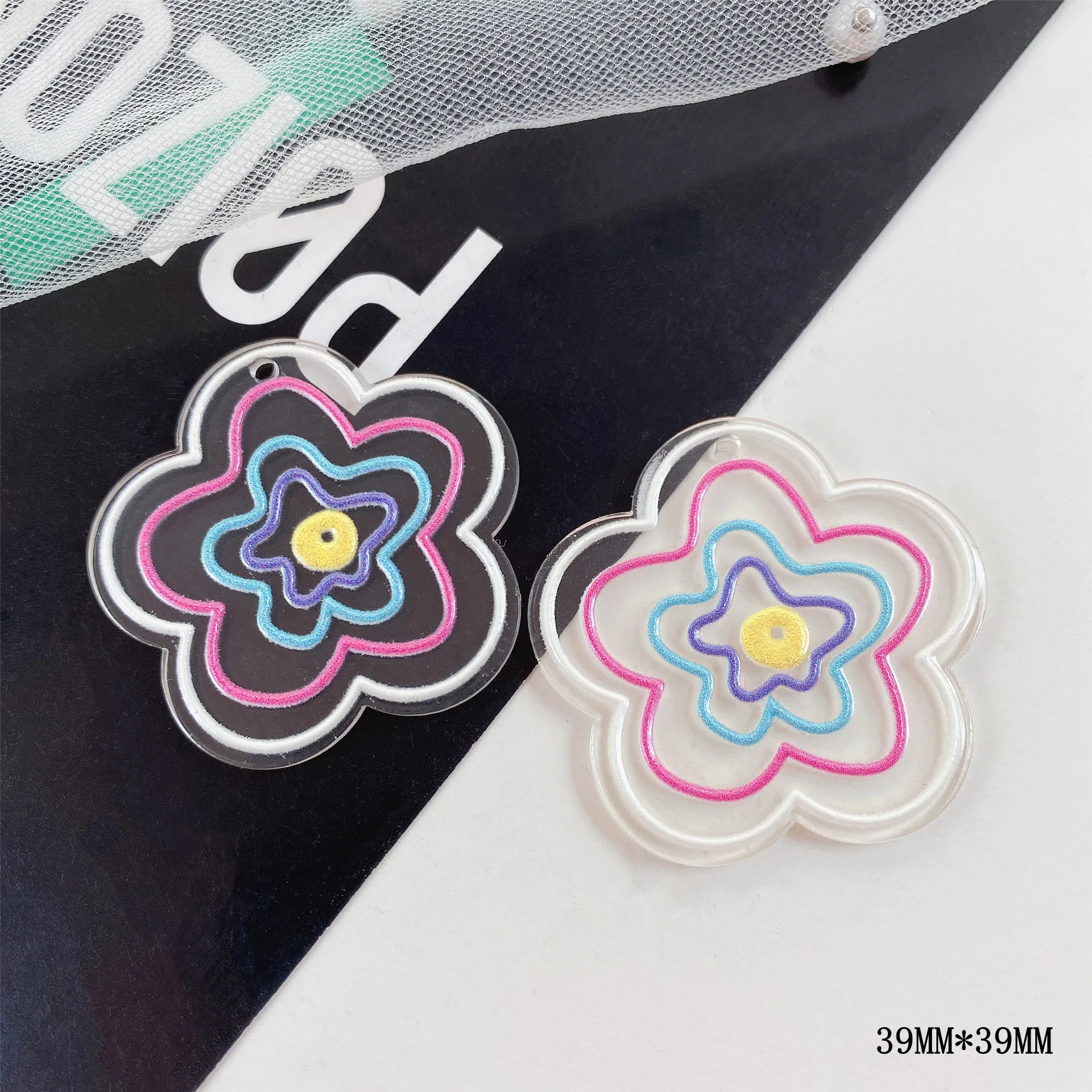 Рисунок 3 - акриловые прозрачные фотообои в