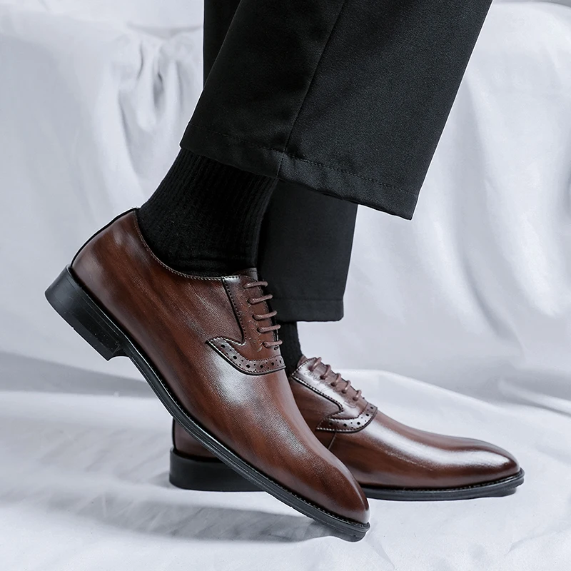 Мужские деловые кожаные туфли с острым носком роскошные высококачественные на