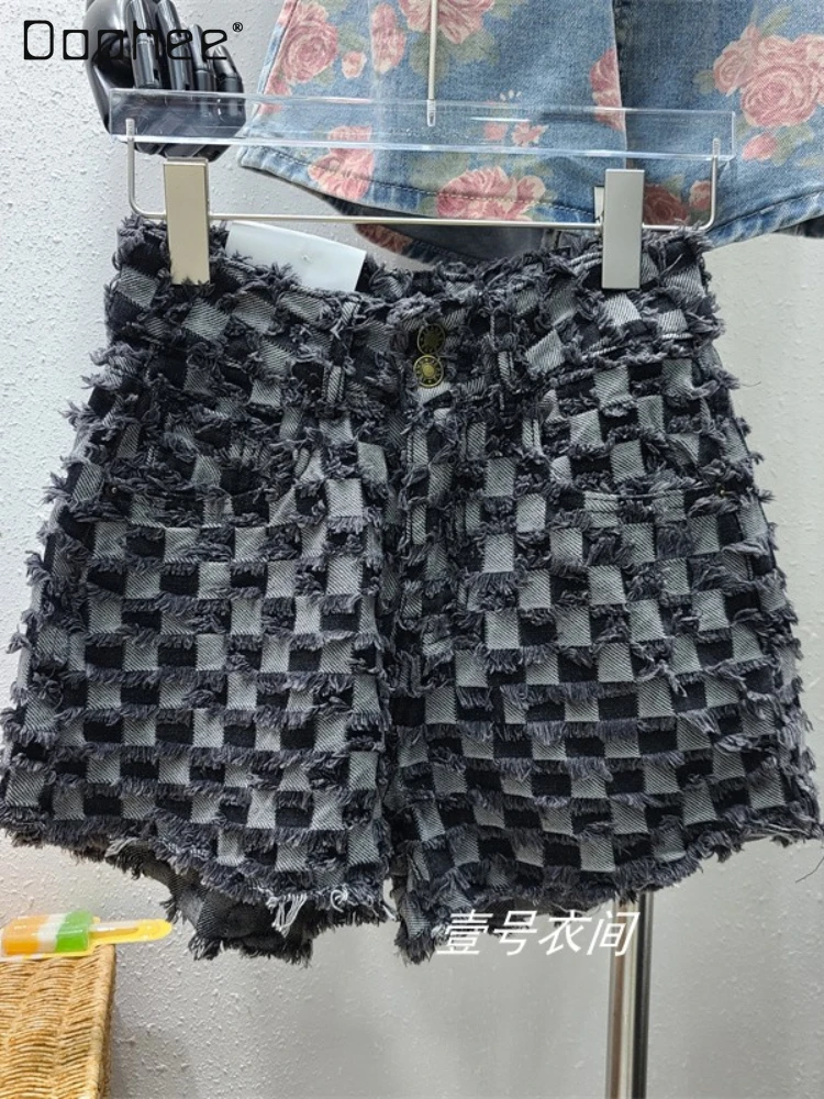 

2022 New Woman Fashion Chessboard Plaid Frayed Tassel High Waist Short Jeans Female Slimming Denim Shorts Summer Hot Pants
