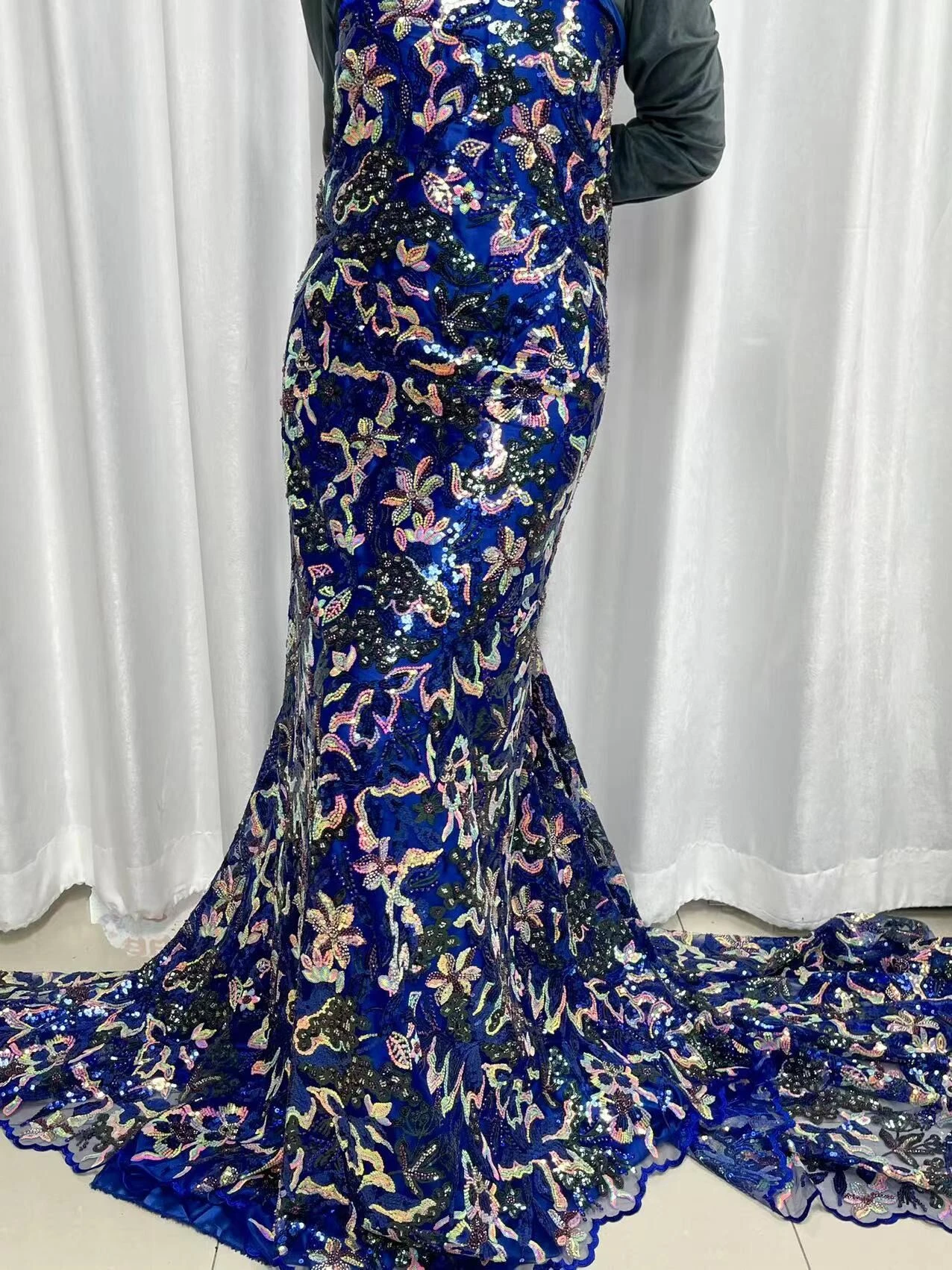 

2023 высококачественная искусственная ткань с блестками, вышивка, сетка для шитья, ткань для выпускных платьев, бусины, камень, 5 ярдов