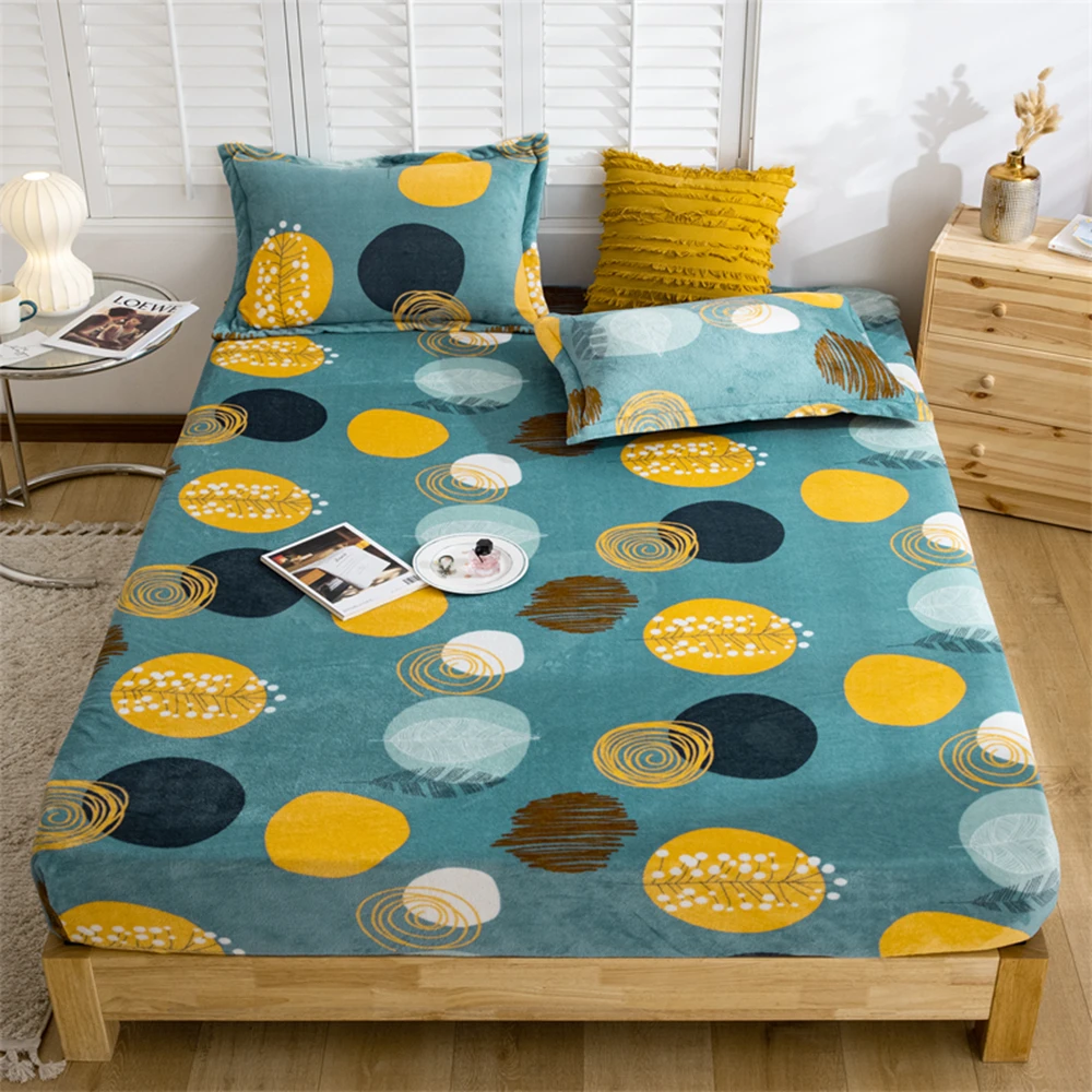 

Winter Warm Soft Fitted Sheets Dust Cover Protector Flannel Universal Mattress Cover Thicken Stripes Leaves Print Bed Sheet