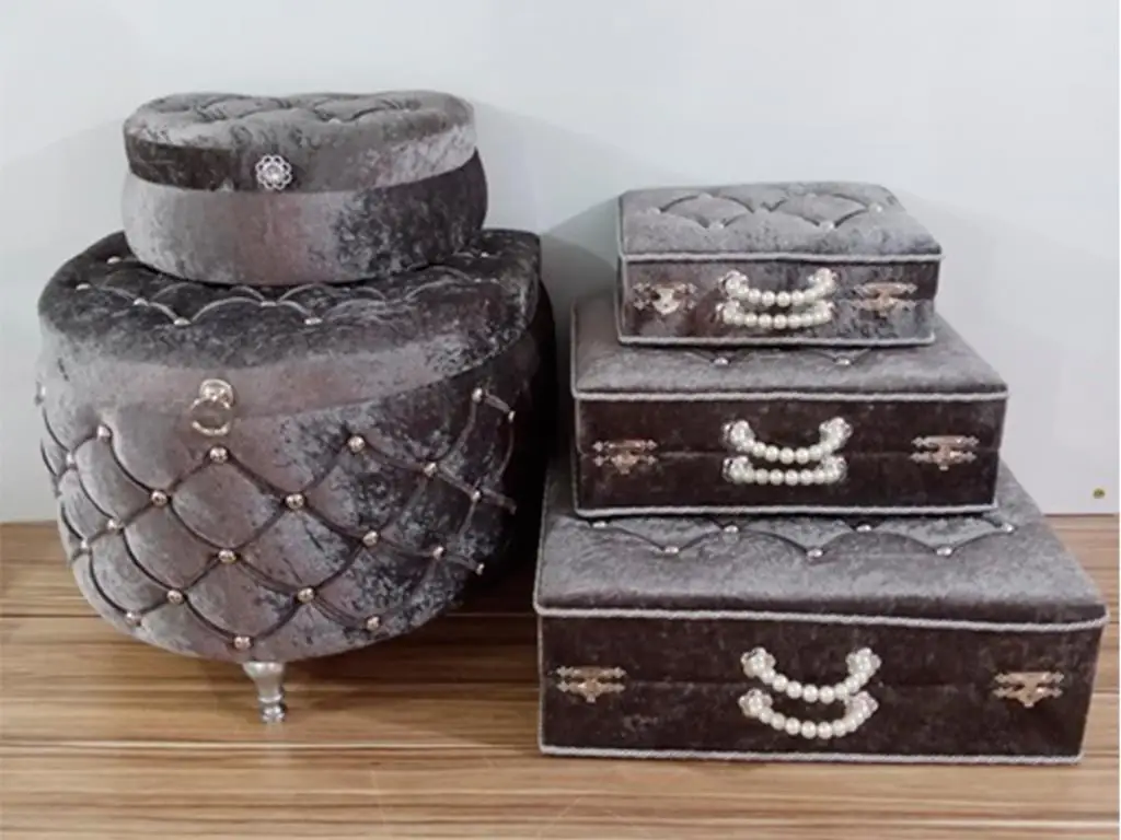 

D Model 5 Li Dowry Crate Set Gray