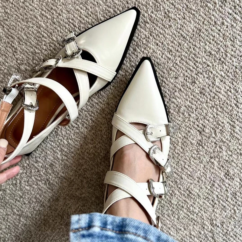 Женские дизайнерские туфли на плоской подошве Роскошные с острым носком и