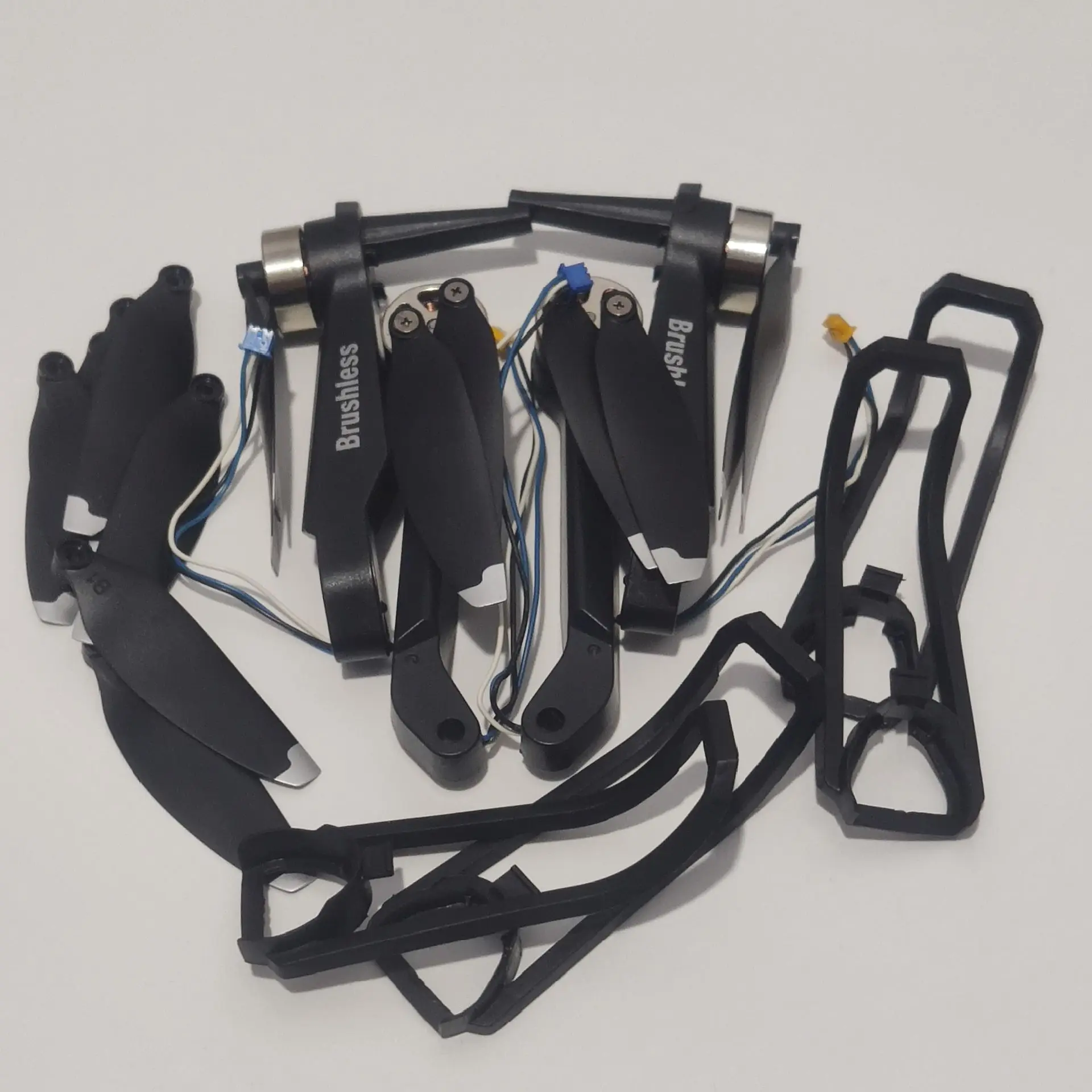 H115 бесщеточный рычаг двигателя 4 шт. A1B1A2B2 + лезвие защитная рама для JJR/C складной