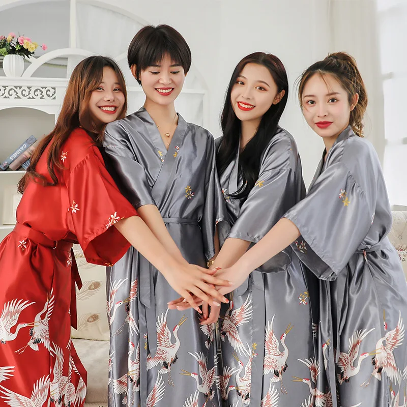 Халат Свадебный длинный и короткий атласный с принтом журавлей для невесты