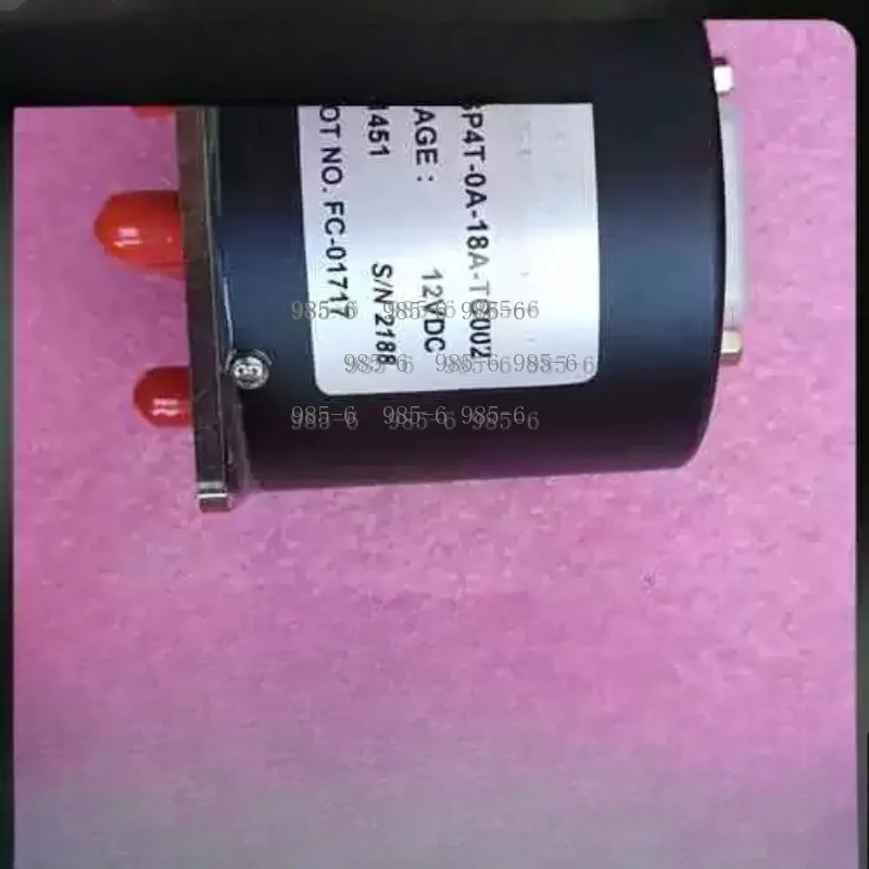 Фото Б/у коаксиальный переключатель SP4T-0A-18A-TC002 EPX RF, DC-18ГГц 12В SMA №3
