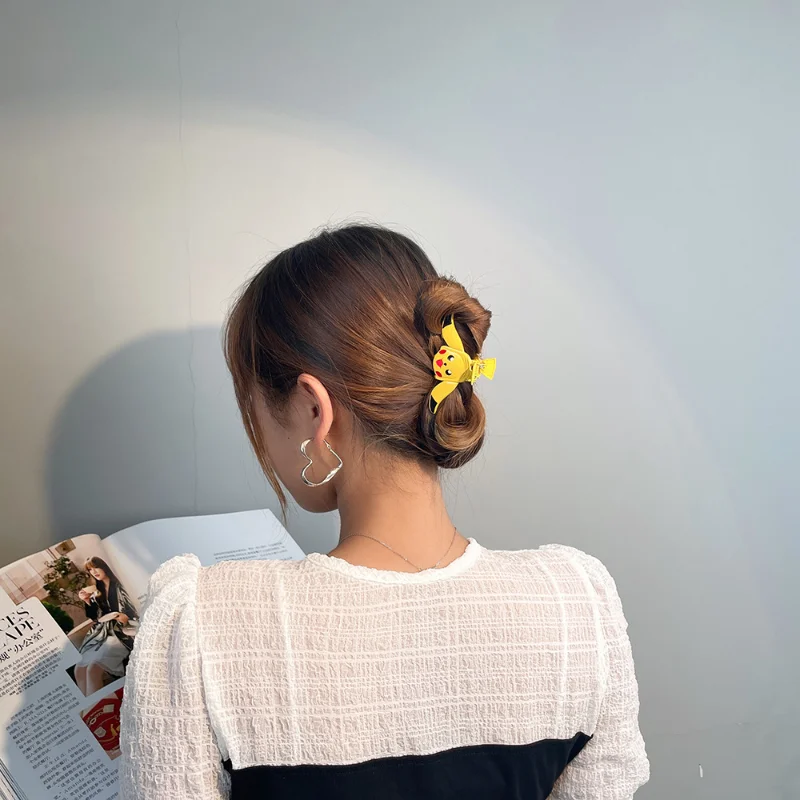 

Pokemon Cute Cartoon Pikachu Metal Hairpin Anime Peripheral Kawaii Hair Accessories Women's Hair Grab Clip Women's Ponytail Clip