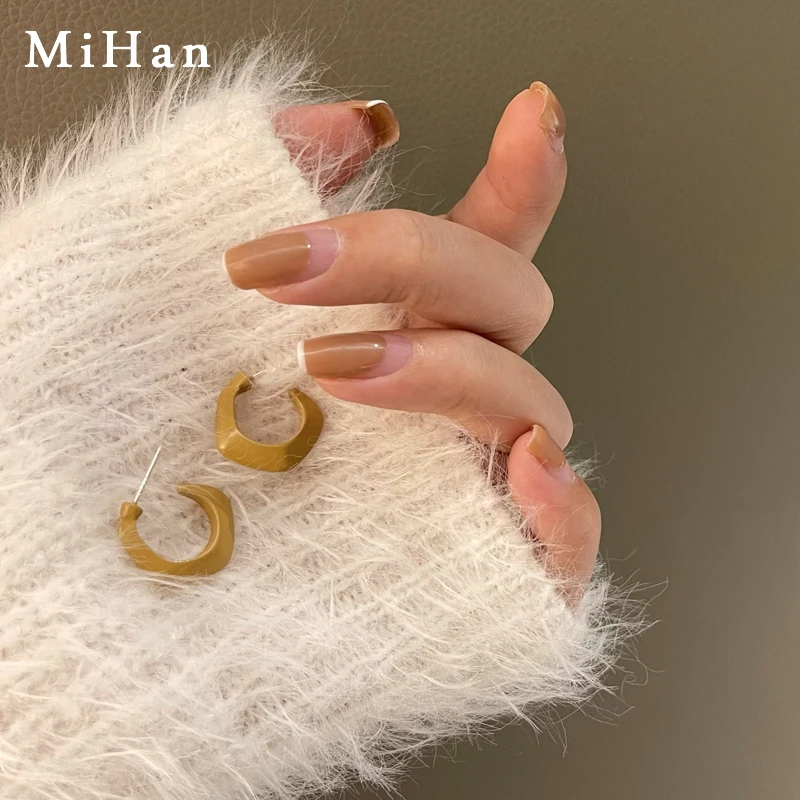 

Mihan S925 needle Trendy Jewelry Khaki White Earrings Popular Design Vintage Geometric Drop Earrings For Women Gifts Wholesale