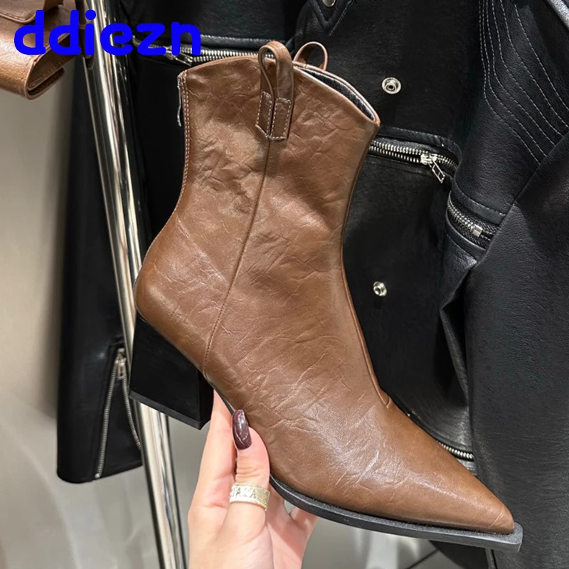 

Footwear Slip On Short Women Chelsea Boots Fashion Chunky Heels Female Casual Shoes Pointed Toe Ladies Modern Ankle Boots