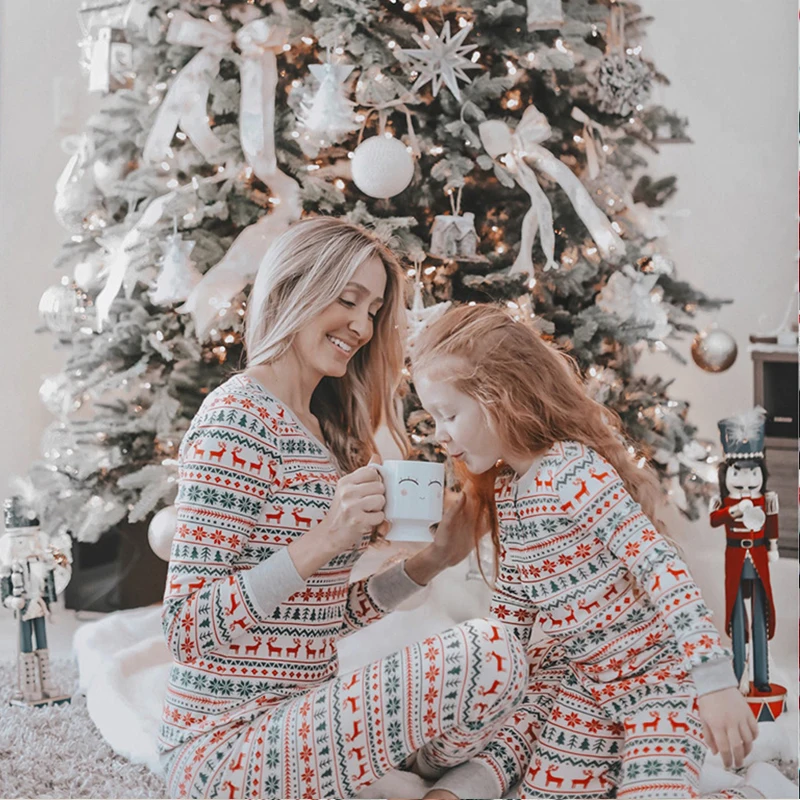 

Семейные одинаковые пижамные наряды, рождественские матери, дети, хлопковые одинаковые костюмы, Рождественская одежда для сна, пижамы, детс...