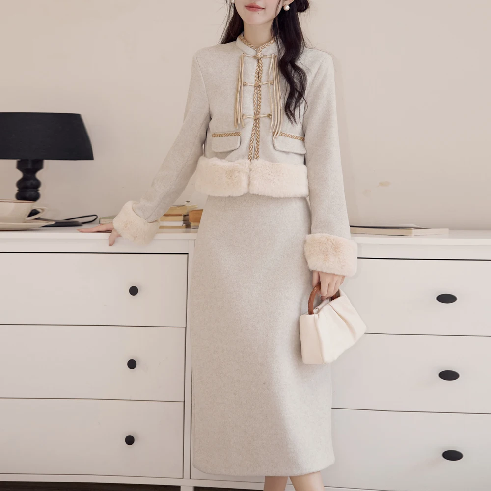 Новый маленький ароматный осенне-зимний утепленный шерстяной короткий жакет и