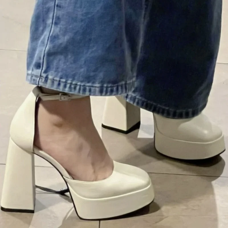 

Босоножки женские на квадратном каблуке, модные уличные сандалии Мэри Джейн с квадратной застежкой, цвет белый, лето