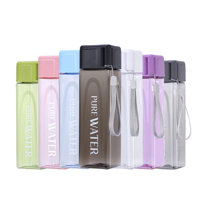 

480ml Square Plastic Water Bottle Minimalistic Alphabet Tea Milk Juice Drink Bottle Reusable Leak-Proof Water Jug Heat Resistant