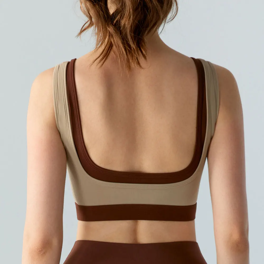 Спортивный бюстгальтер Cloud-Like с цветными блоками и встроенными подушечками