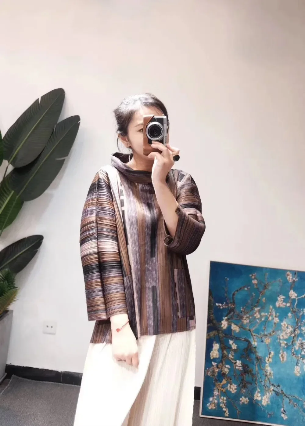 ГОРЯЧАЯ ПРОДАЖА Miyake Fold Light через чип-тип марлевый плащ летняя полосатая свободная