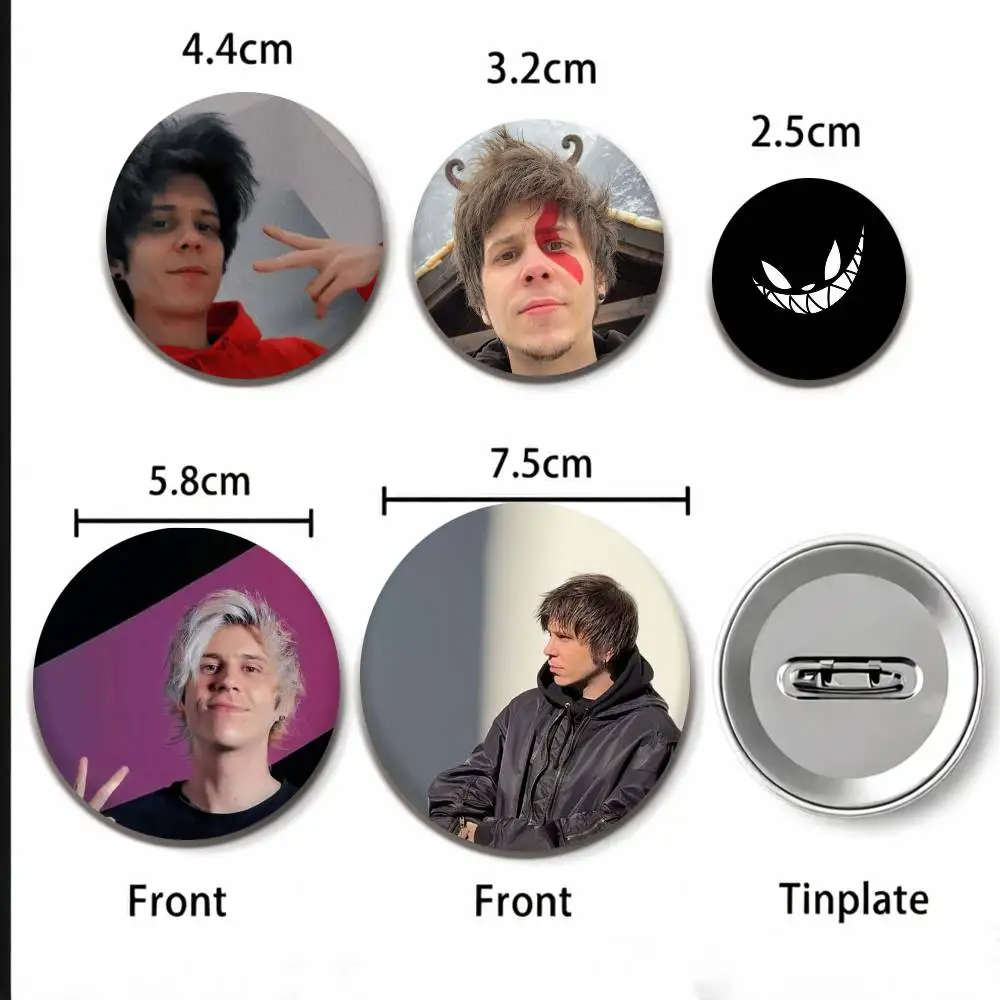 Фото Броши и значки I-Influencer El Rubius 25 мм, 32 мм, 44 мм, 58 мм, 75 мм для аксессуаров и подарков №3