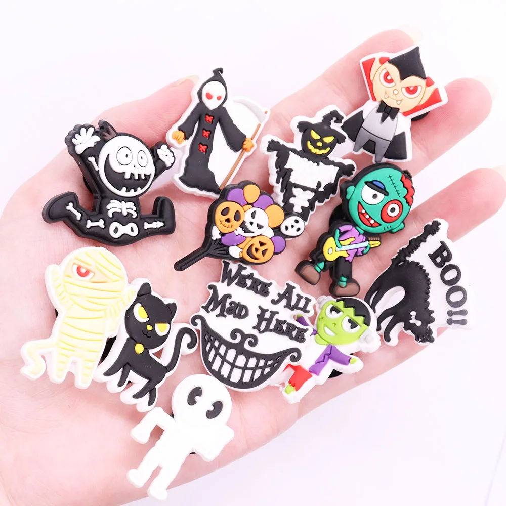 

1 шт. аниме Счастливый Хэллоуин Boo Мультфильм Череп ПВХ садовые обуви талисманы обувь украшения Croc Jibz Diy браслет