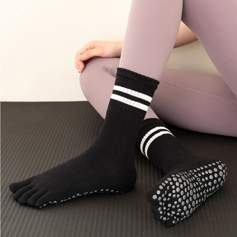 

Cotton Anti-Slip Five Toe Yoga Socks Ballet Dance Elastic Fitness Socks Women Breathable Pilates Socks Compression Socks