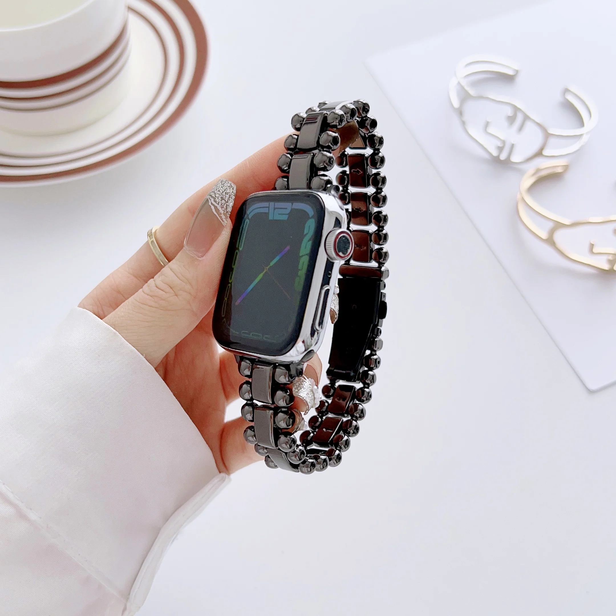 Metal strap for Apple watch band bracelet chain for iwatch87654321SE Ultra 38 40 41 42 44 45mm bead men and women bling wrist