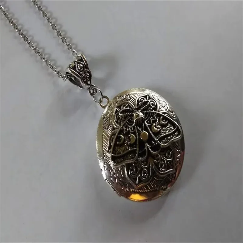 Цепочка-медальон Luna Moth отличный подарок на день рождения Рождество День