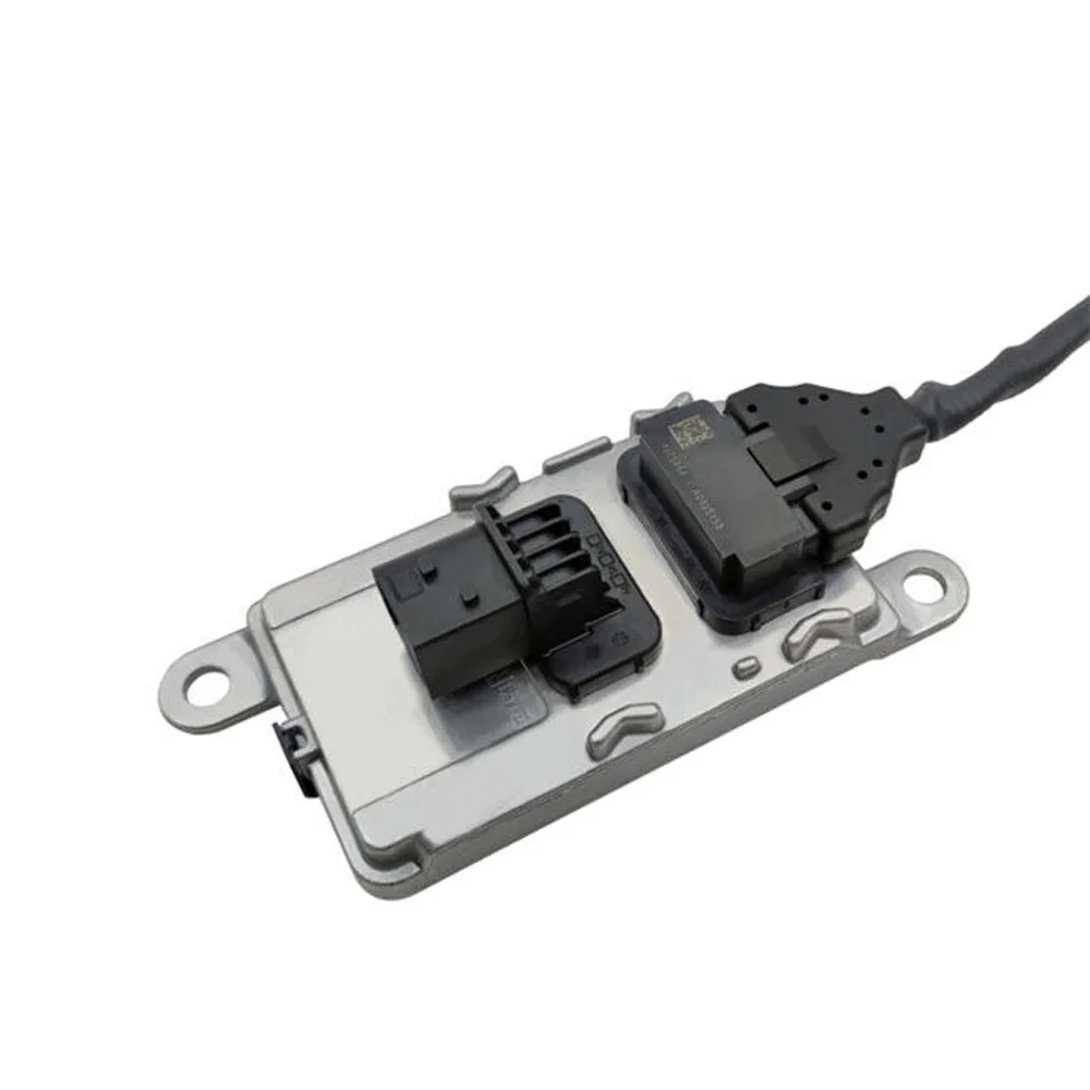 5WK97330A A 0101531528 Датчик кислорода азота 24 В квадратный четырехконтактный