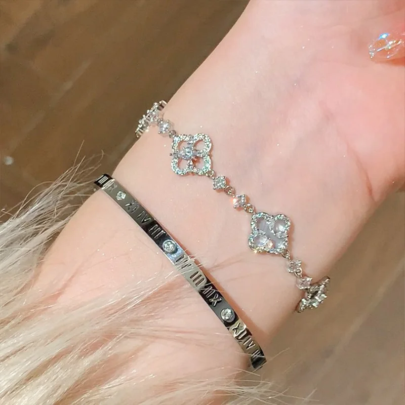 Браслет с цветами и кубическим цирконием для женщин девочек