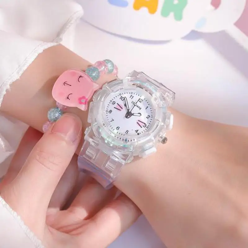 

Sport Round Quartz Cartoon Pattern Candy Dial Casual Watch Rubber Strap Fashionable Clock Waterproof Wristwatch for Children