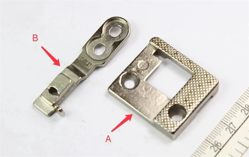 

2PCS 335 NEEDLE PLATE / FEED DOG SEWING MACHINE SPARE PARTS