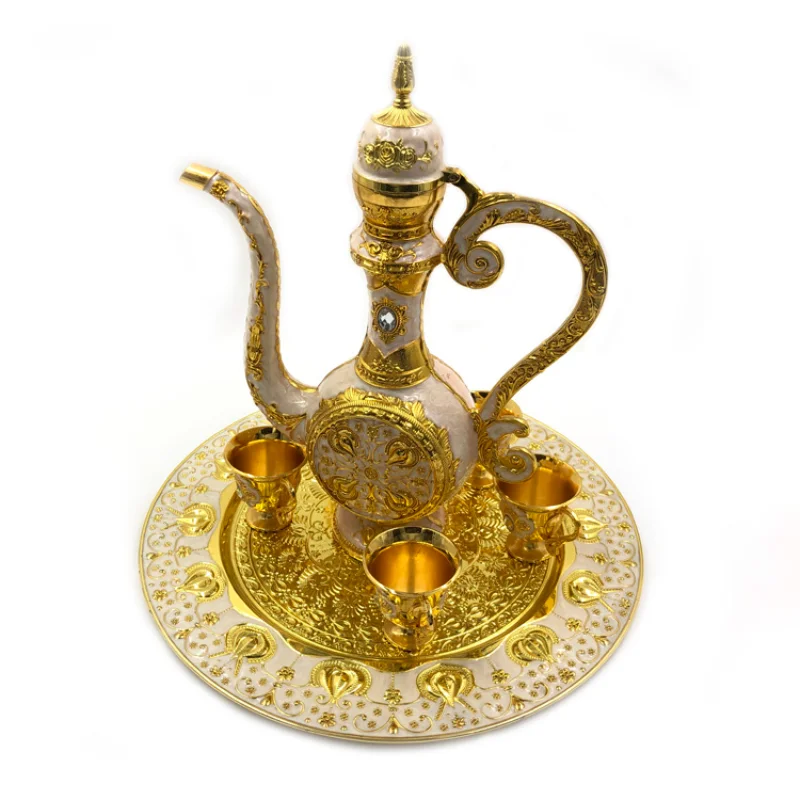 

high quality plated golden metal flagon home decor luxury