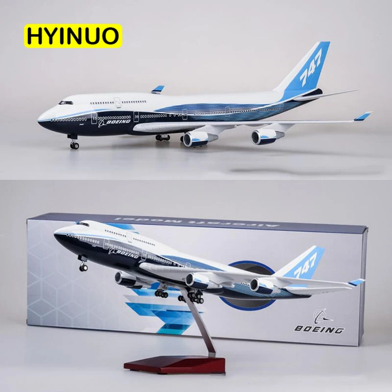 

Модель самолета B747 в масштабе 1/150, 47 см, со светом и колесом