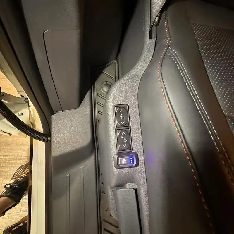 2021-2024 TOYOTA SIENNA КОЖАНЫЕ ЗАДНИЙ КАПИТАНОВЫЙ ВЕНТИРОВАННЫЙ VIP РОСКОШНОЕ СИДЕНЬЕ