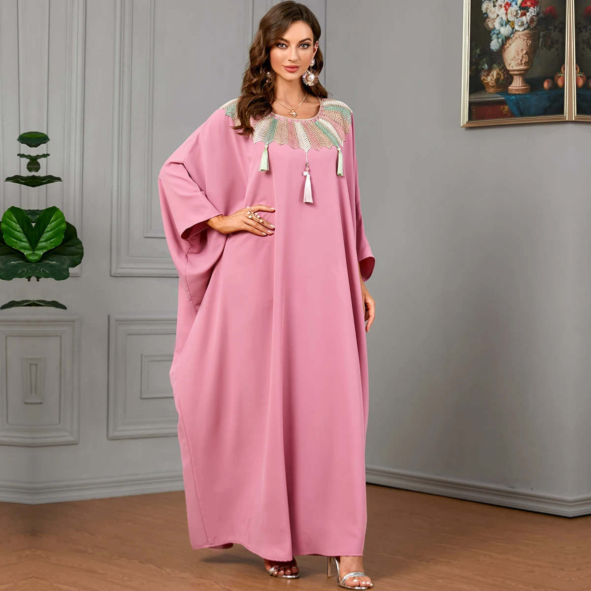 BNSQ Muslim Abaya Dress Women Appliqué Pendant Collar Bat Sleeves Dubai Abayas Islam Ramadan