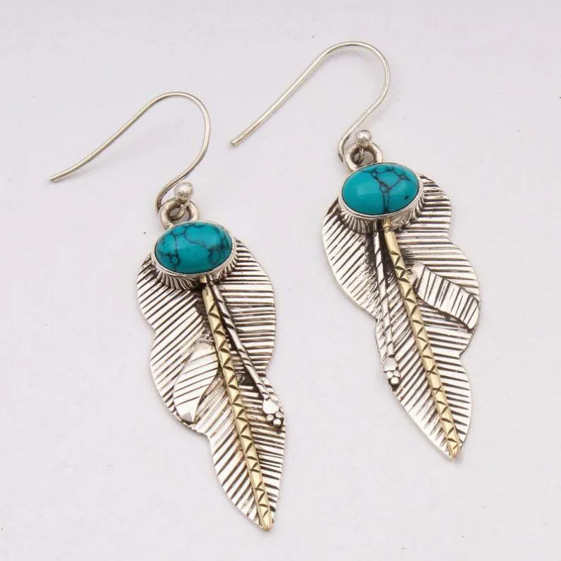 

Retro Bohemian Feather Green Natural Stone Fashion Earrings for Women Ethnic Style Simple Temperament Vintage Jewelry Gift