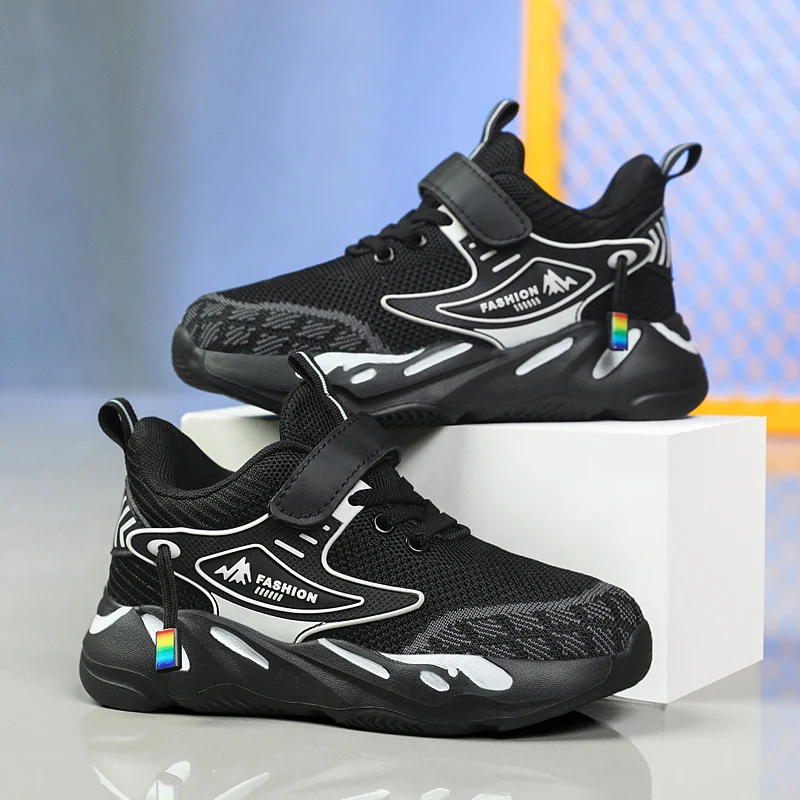 Children's Fashion Sports Shoes Boys Girls Running Outdoor Sneakers Breathable Soft Bottom Kids Lace-up Jogging Shoes