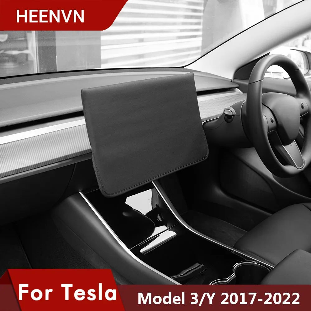 

Защитная плёнка для навигатора Tesla Model 3 2021, модель Y 2022