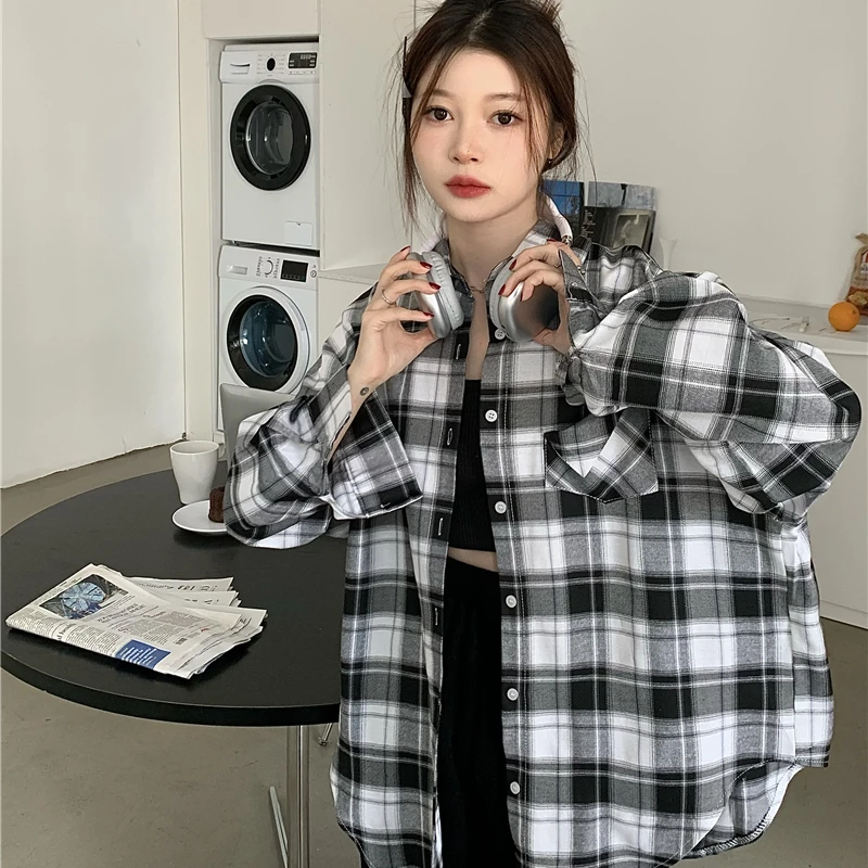 

Блузка женская хлопковая в клетку, с длинным рукавом и воротником-стойкой