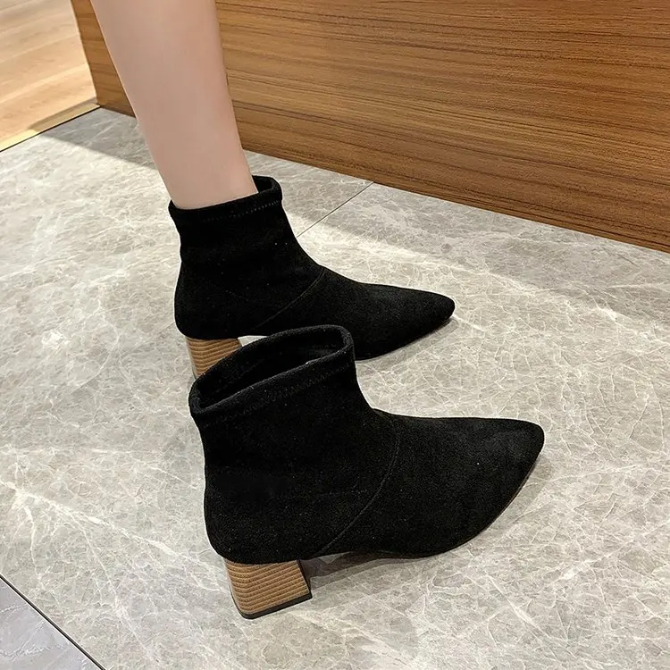 Net Red Hot Style Pointed Toe Short Boots Women's Autumn 2022 New Low-heel Stiletto Elastic Thin Boots Children's Short Boots