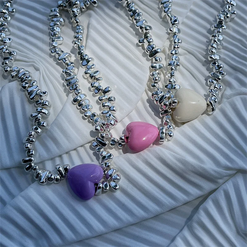 

Korean Color Heart Pendant Necklace for Women Geometric Irregular Retro Collarbone Chain Fashion Hip Hop Trend