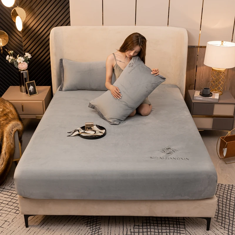 

New Winter Embroidered Bedspread Flannel Fitted Sheet (No Pillowcase) All-inclusive Rubber Band Bed Cover king Mattress Cover