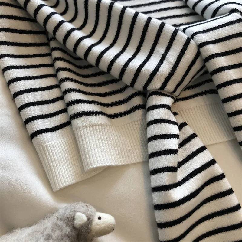 Полосатый кардиган женская модная шаль вязаные свитера шикарный уютный теплый