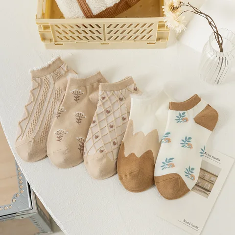 1 Pair Women Short Socks Sweet Girls Lacework Japanese Kawaii Cute Socks Women Harajuku Fashion Summer Thin Low Cut Ankle Socks