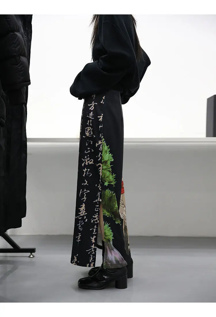 

2022 spring and summer new design black straight printing slit A-line long skirt women show thin and cover the hip tide fashion
