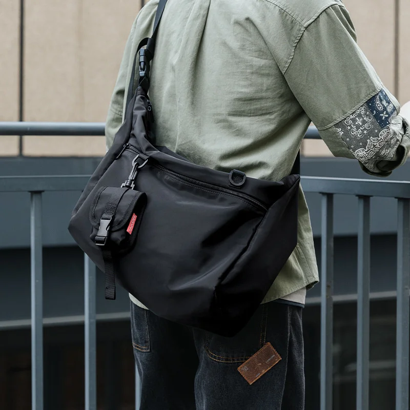 

Men Messenger Bags Male School Sports Crossbody Shoulder Bag Waterproof Simple Practical Leisure Crossbag
