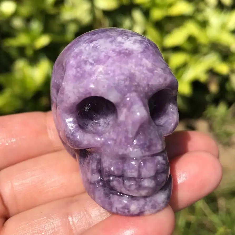 

5CM Natural Ziyun Mother Crystal Carving Skulls Purple Mica Mineral Quartz Witchcraft Supplies Home Furnish And Decorate Stones