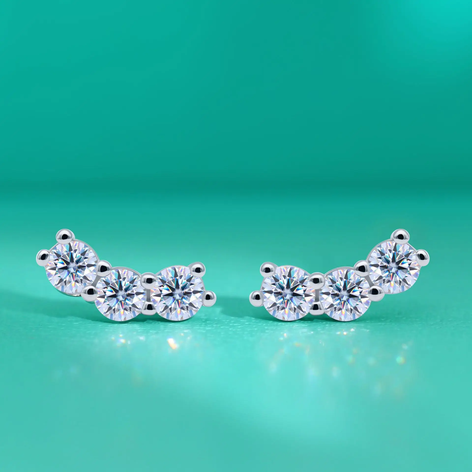 

3 Stone Real D Color Moissanite Stud Earrings 100% 925 Sterling Silver For Women Sparkling Wedding Fine Jewelry Gifts