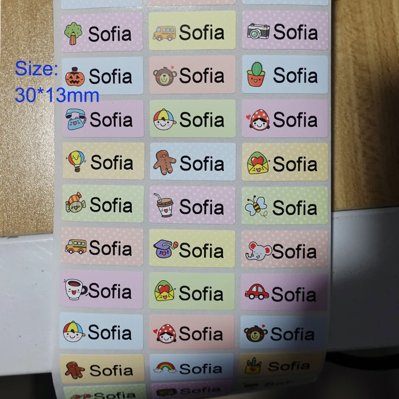 

Персонализированные наклейки с именем