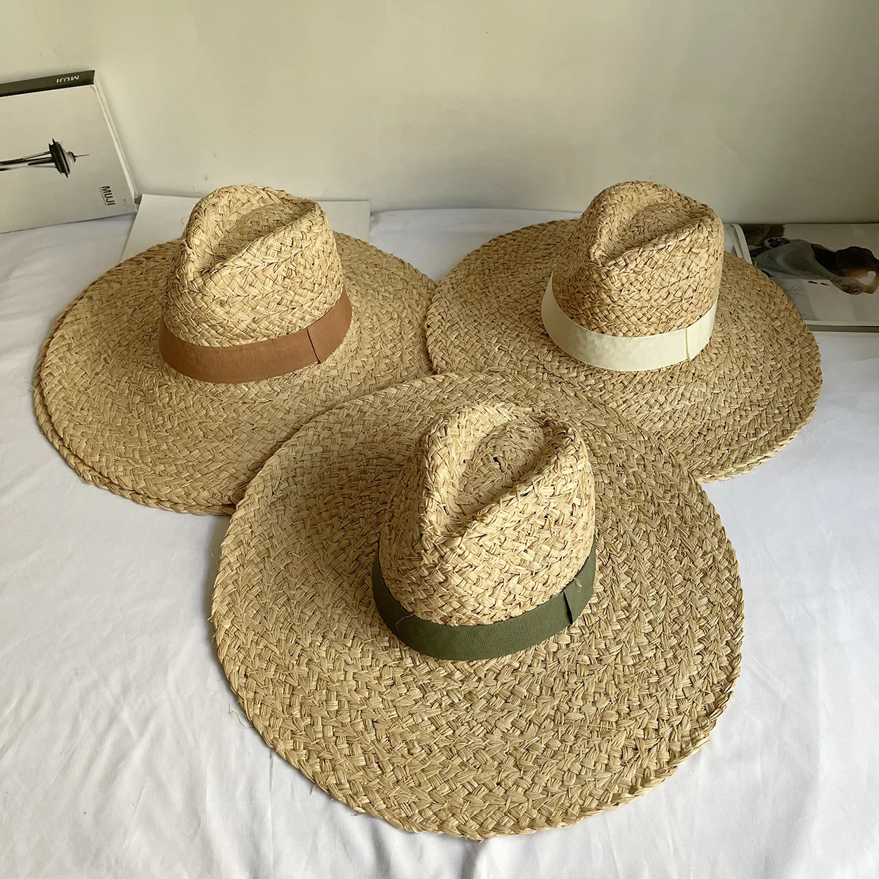 

Женская соломенная шляпа с большими полями, Женская универсальная пляжная шляпа от солнца в английском ретро стиле, шляпа в стиле Хепберн, французская шляпа